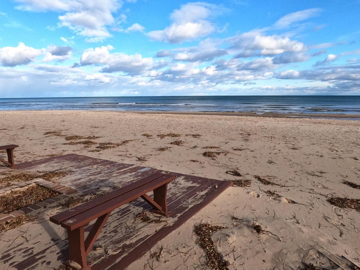 Sunrise Beach Oscoda @ Surfside エクステリア 写真